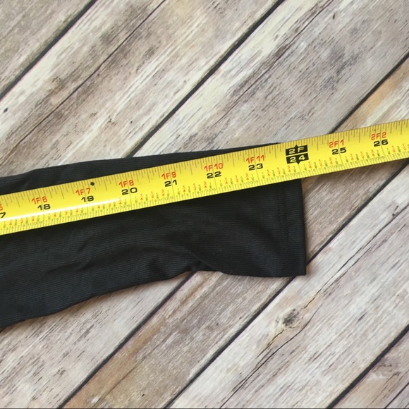 Lulu’s • Snapped Midi Dress - Picture 6 of 8